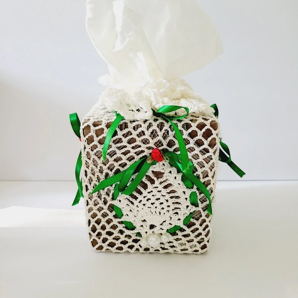 White Crochet Tissue Box Cover With Roses Green Ribbon Holiday MCM BOHO Country